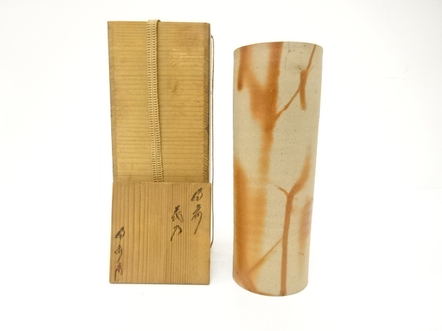 JAPANESE POTTERY / BIZEN WARE HANAIRE FLOWER VASE / ARTISAN WORK